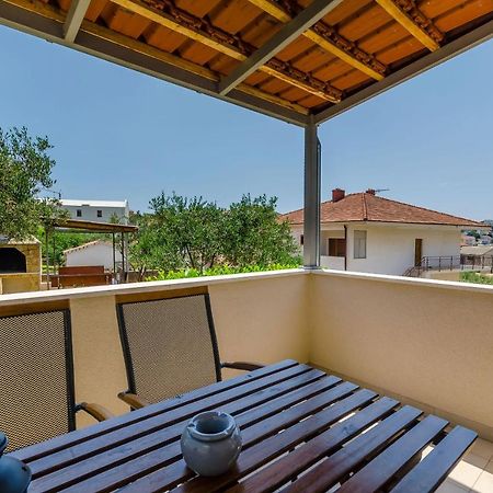 Guesthouse Dubravka Trogir Eksteriør billede