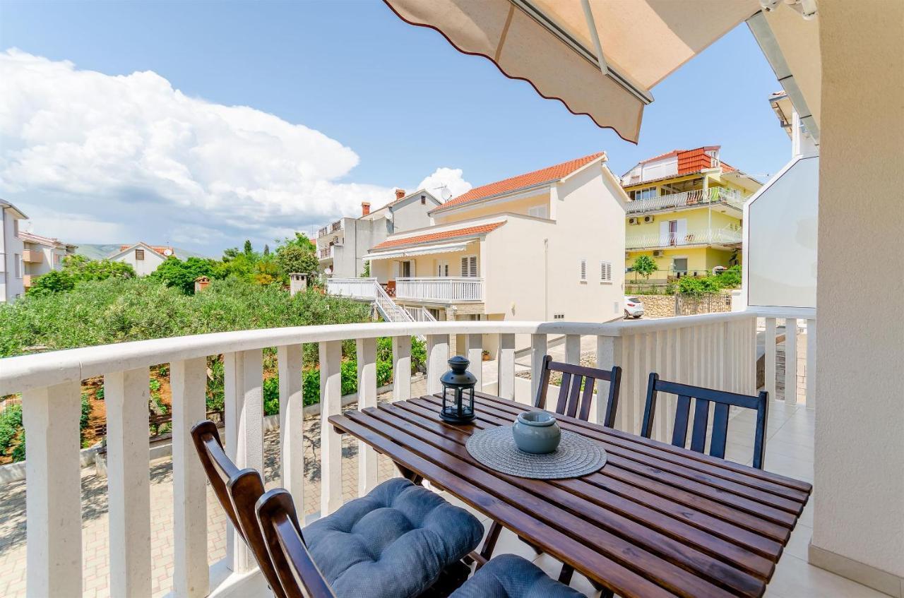 Guesthouse Dubravka Trogir Eksteriør billede