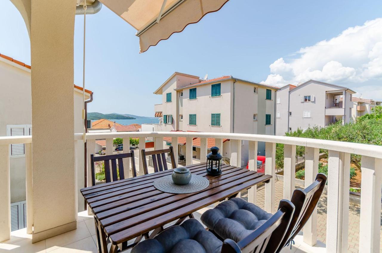 Guesthouse Dubravka Trogir Eksteriør billede