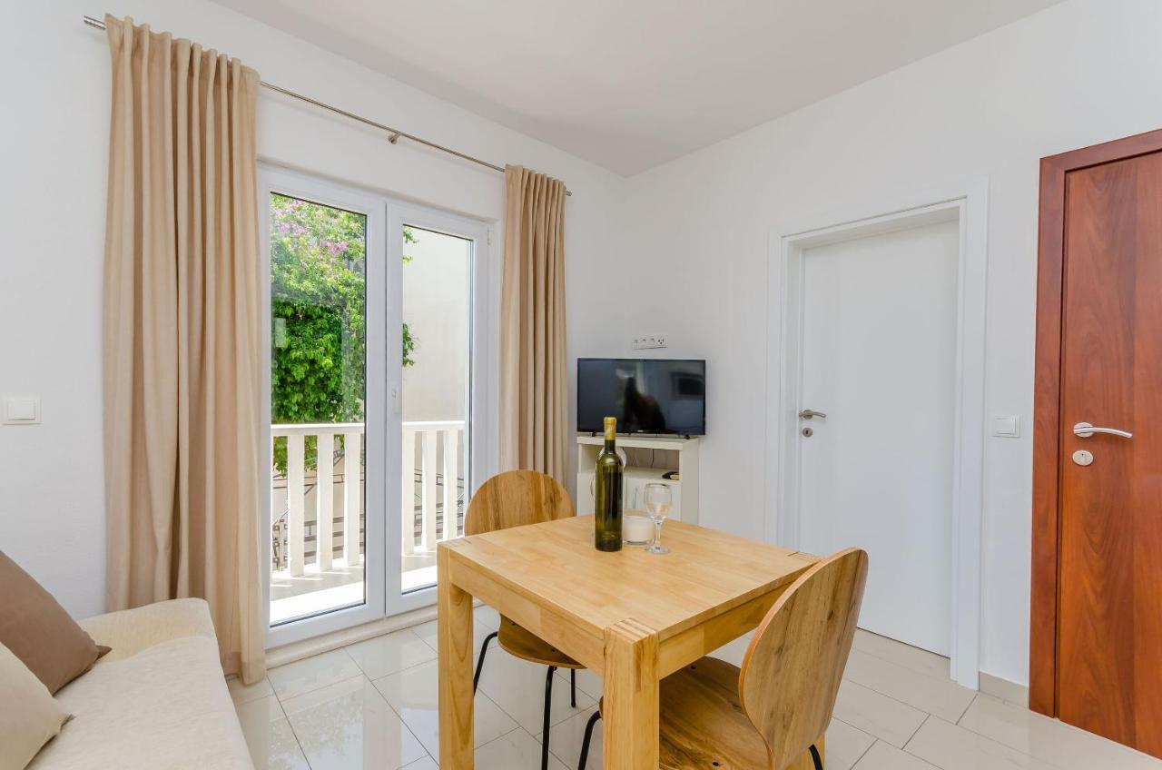 Guesthouse Dubravka Trogir Eksteriør billede