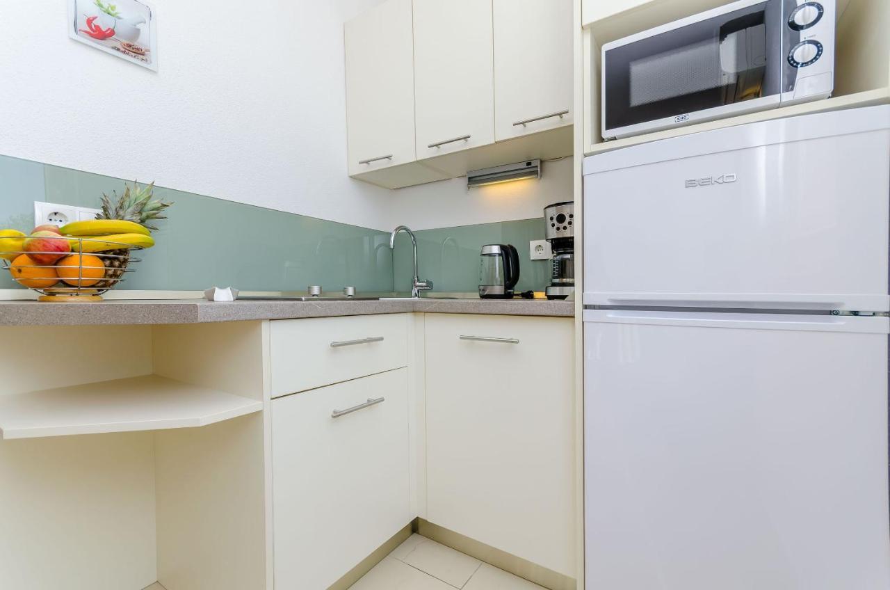 Guesthouse Dubravka Trogir Eksteriør billede